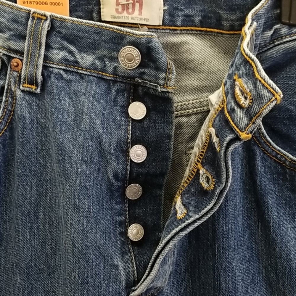 Levi's 501 34x32 button fly jeans NWT
